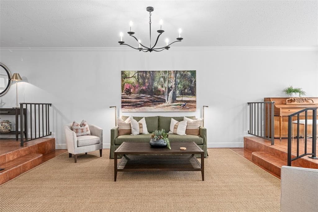100 S INTERLACHEN AVENUE 401 photo 19