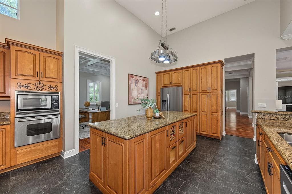 3143 PINEVIEW DRIVE photo 15