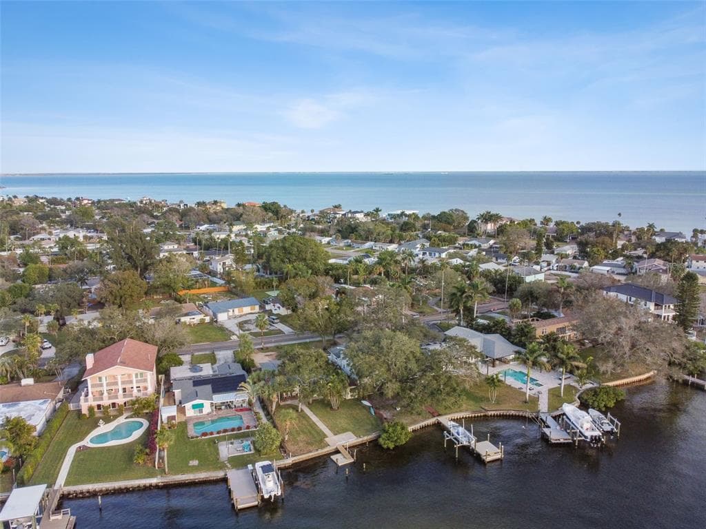 3618 SHORE ACRES BOULEVARD NE photo 13