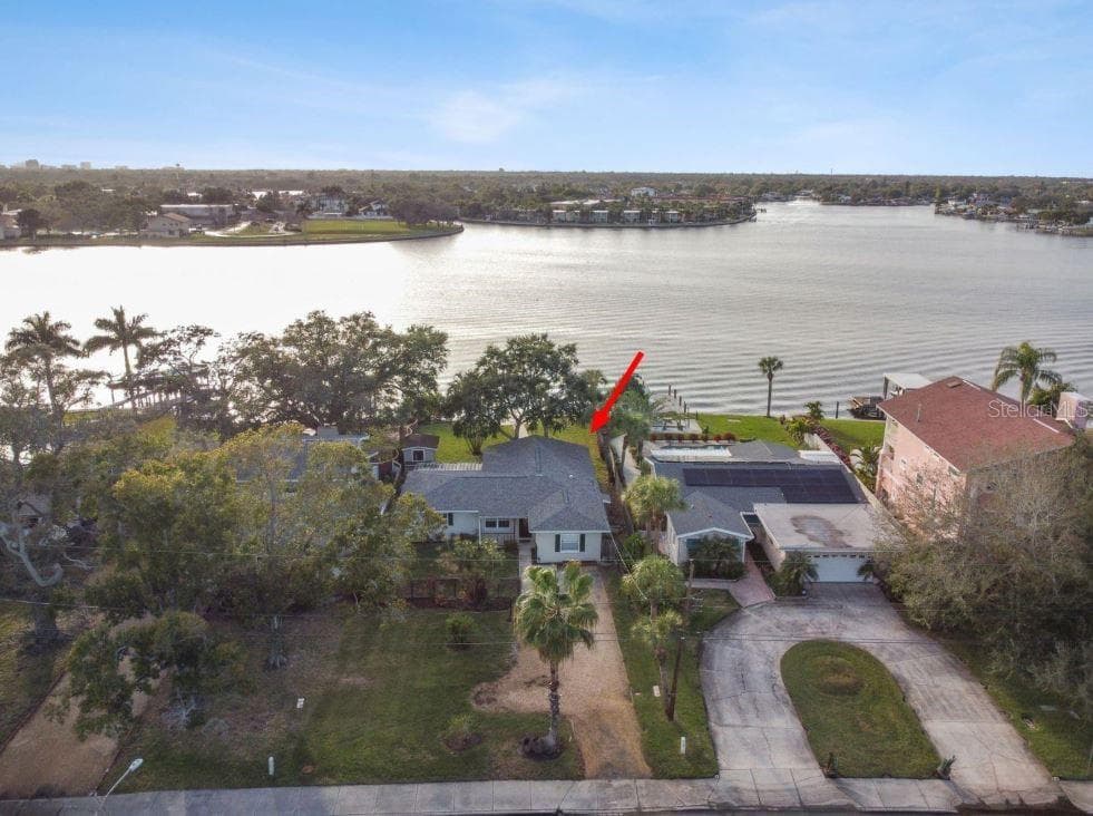 3618 SHORE ACRES BOULEVARD NE photo 9