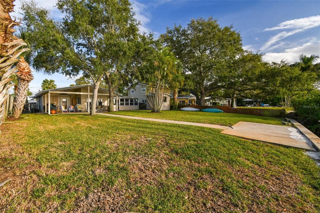 3618 SHORE ACRES BOULEVARD NE photo 21
