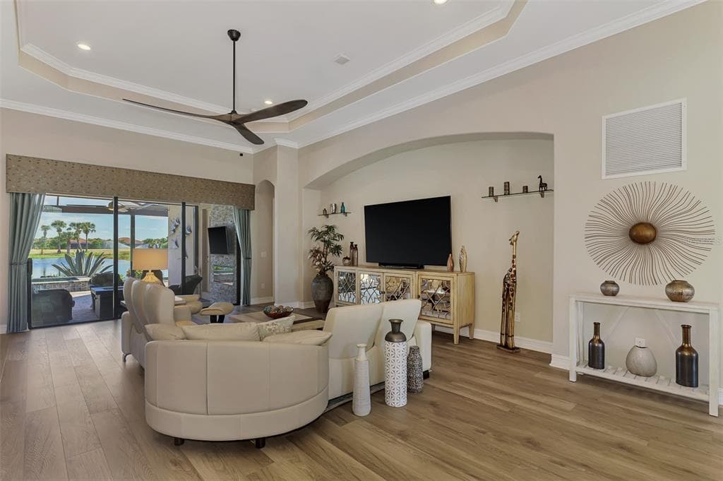 10800 WHISK FERN DRIVE photo 16