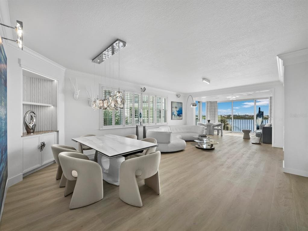 1260 DOLPHIN BAY WAY 301 photo 5