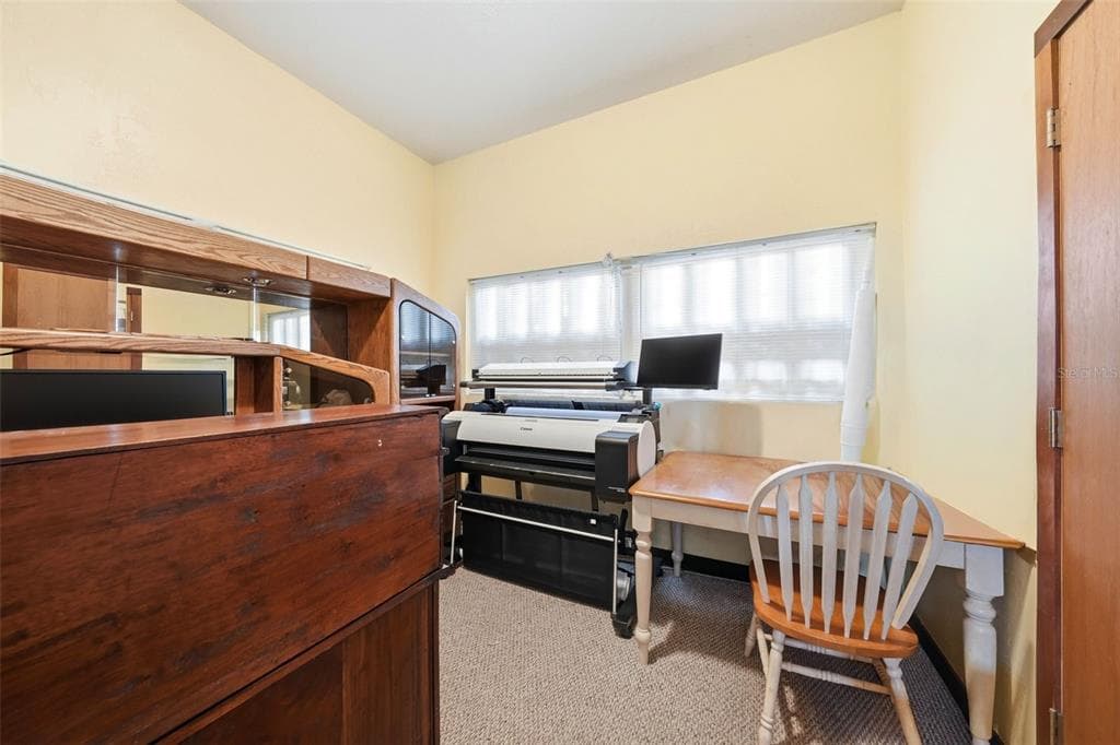 400 LAKESHORE DRIVE photo 17