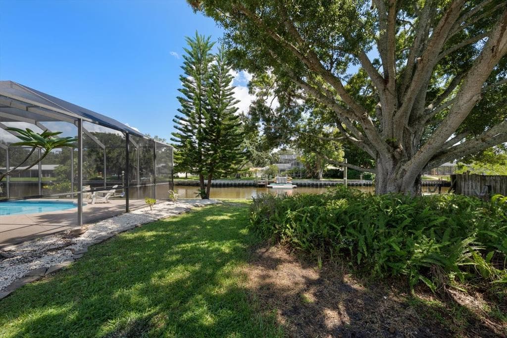 1641 SHERBROOK ROAD photo 6