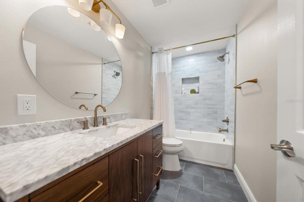 1641 SHERBROOK ROAD photo 16