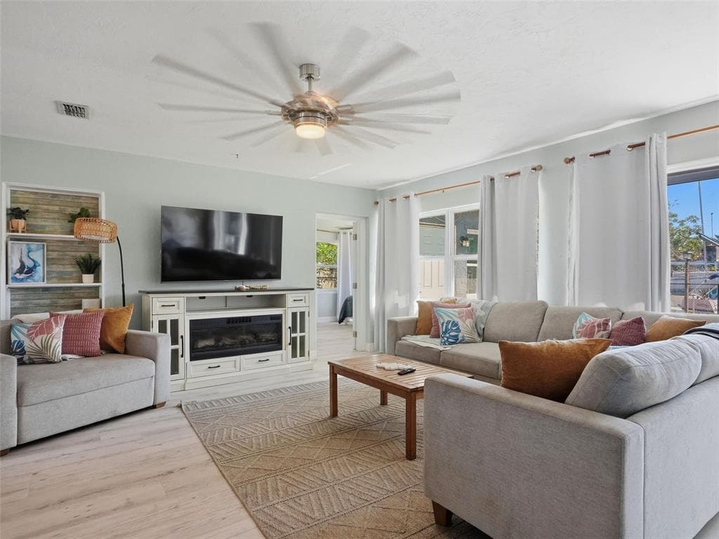13730 MELANIE AVENUE photo 6