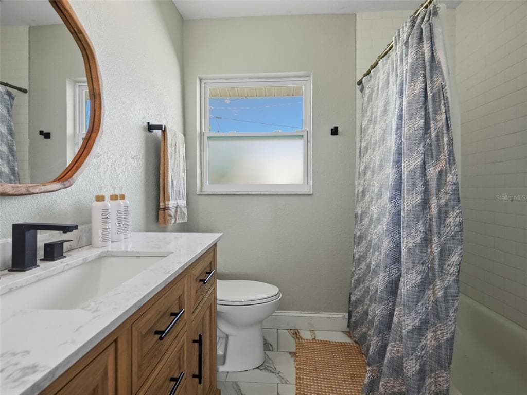 13730 MELANIE AVENUE photo 19