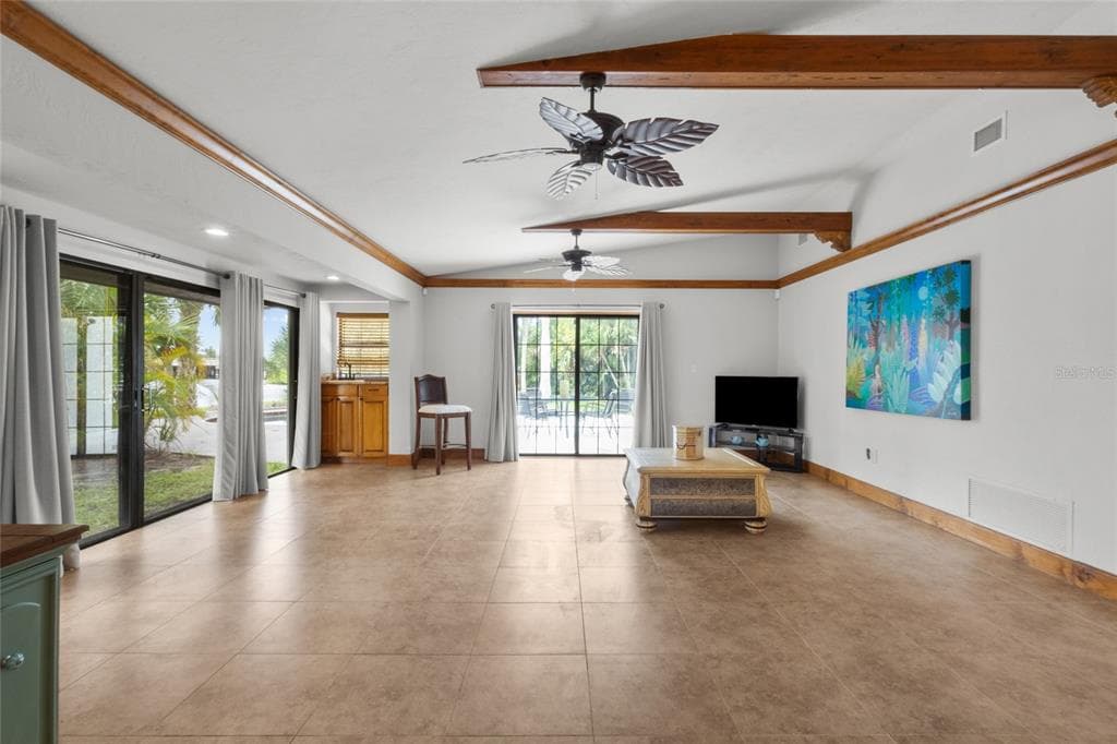 5381 PALOS VERDES DRIVE photo 12