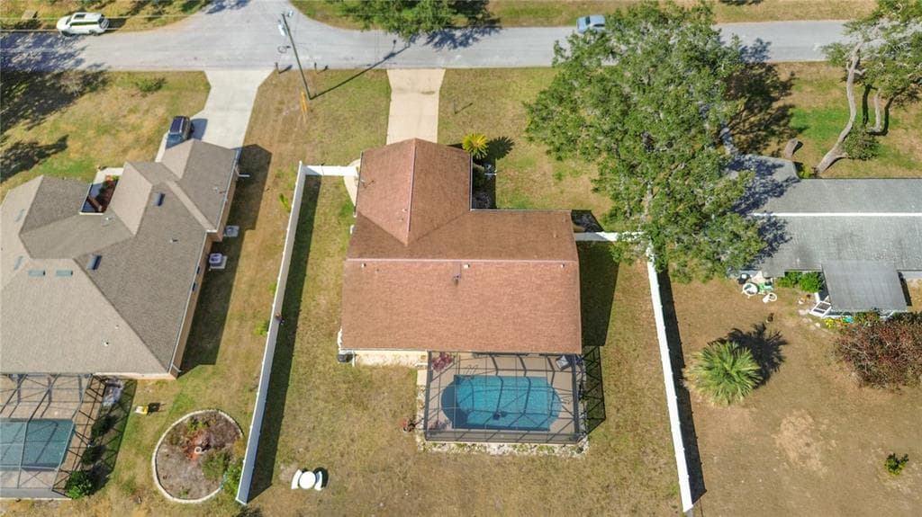 488 FIELDSTONE LANE photo 5