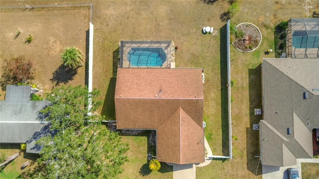 488 FIELDSTONE LANE photo 4