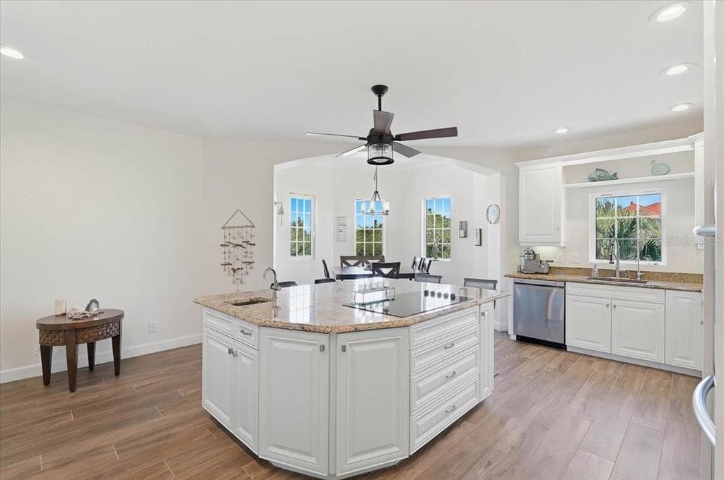 63 PALM DRIVE photo 23