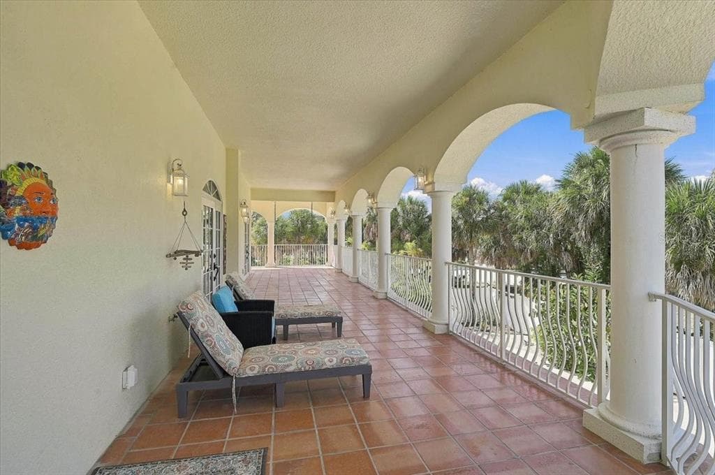 63 PALM DRIVE photo 16