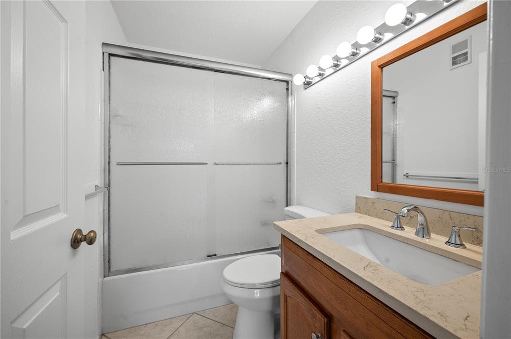 850 S TAMIAMI TRAIL 530 photo 17