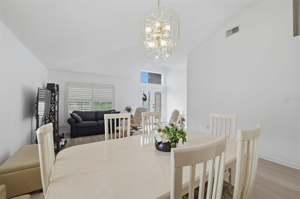 1201 DUSTAN PLACE photo 6