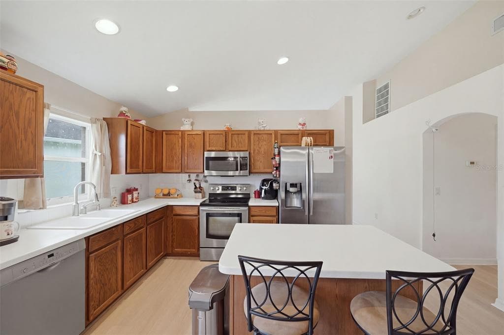 1201 DUSTAN PLACE photo 16