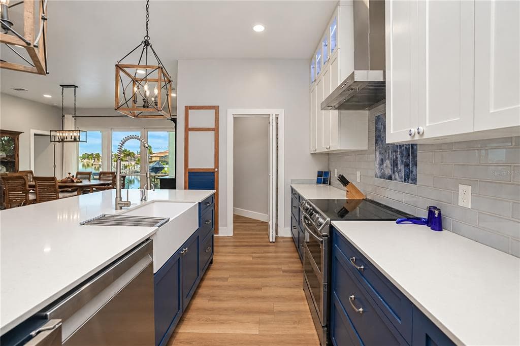 201 TROPICANA DRIVE photo 15