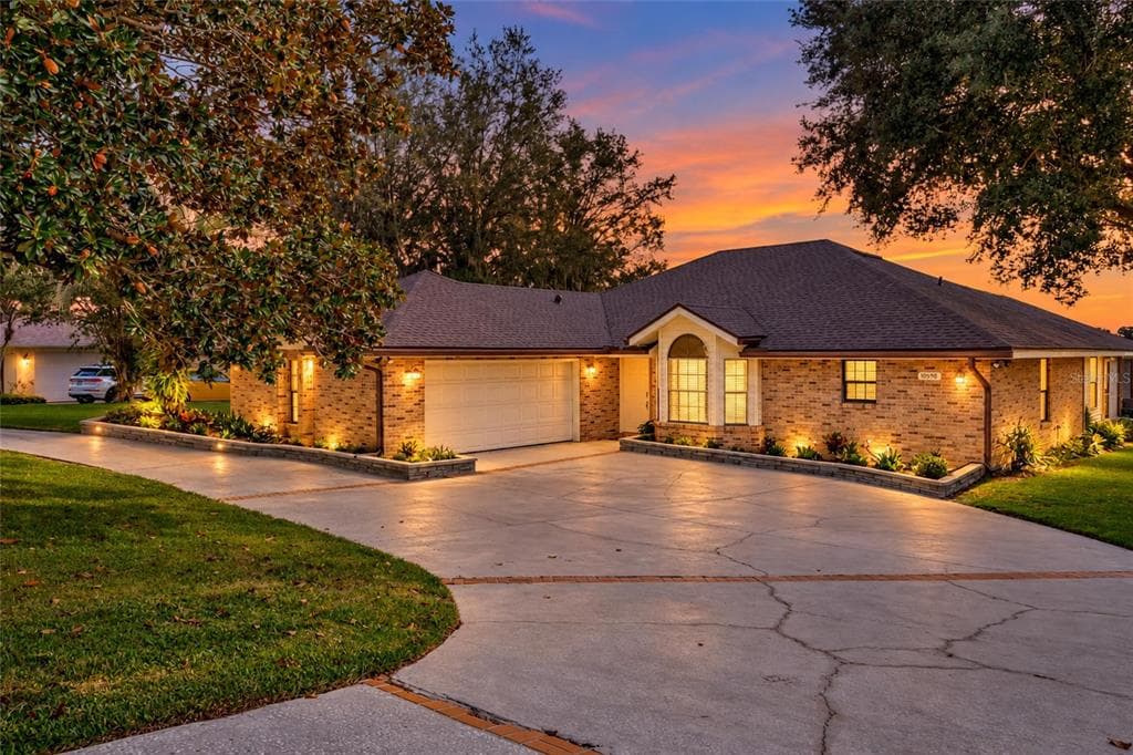 10598 LAKE HILL DRIVE 1