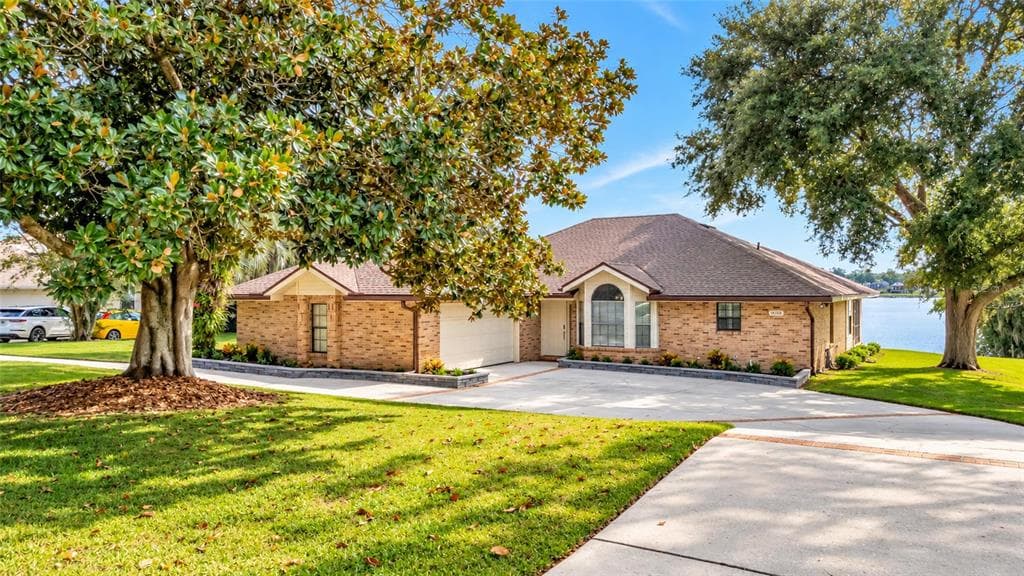 10598 LAKE HILL DRIVE 5