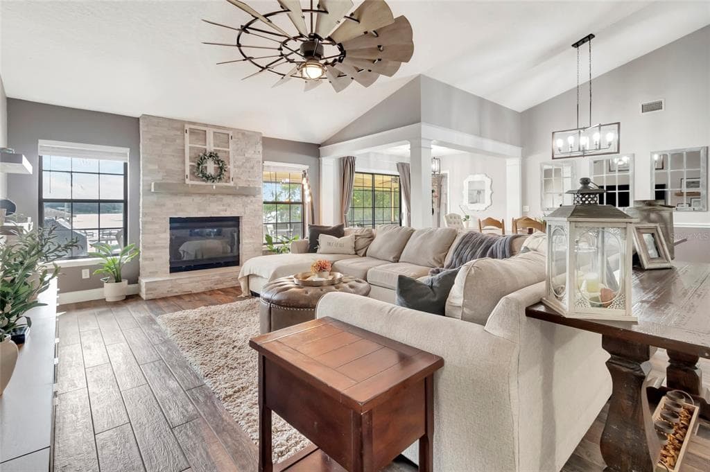 10598 LAKE HILL DRIVE photo 10