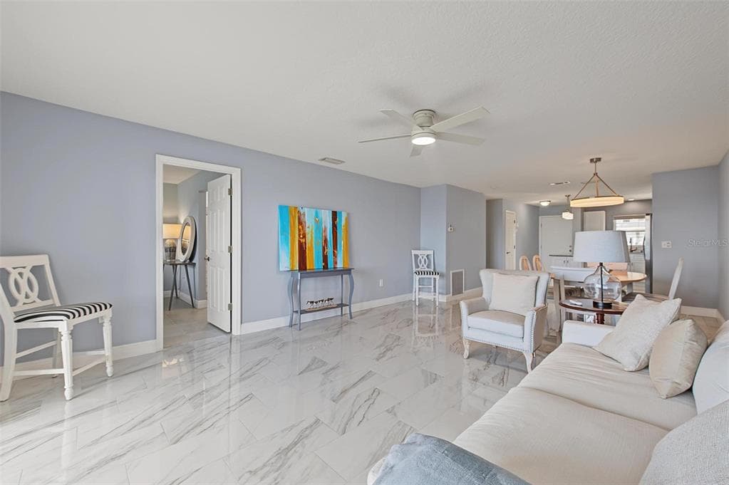 7 DUNOON PLACE 104 photo 7
