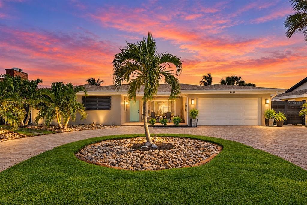 2480 E BAY ISLE DRIVE SE 2