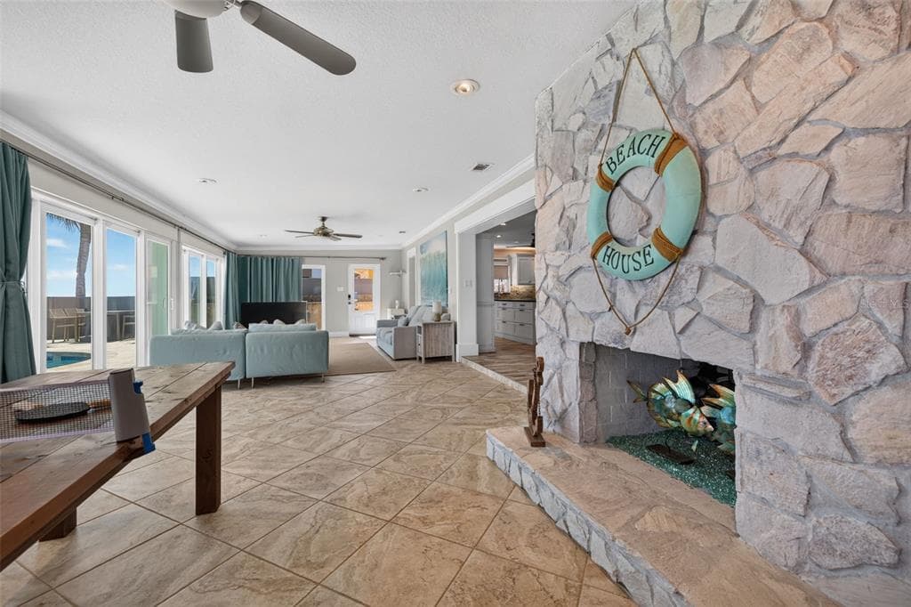 2480 E BAY ISLE DRIVE SE photo 20