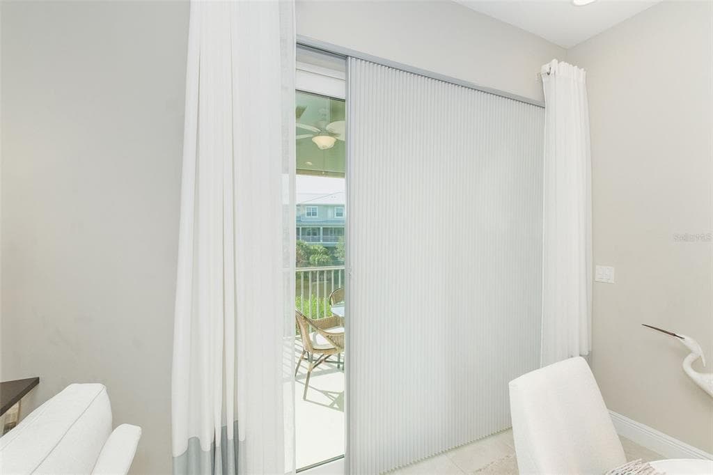 10301 CORAL LANDINGS COURT 104 photo 17