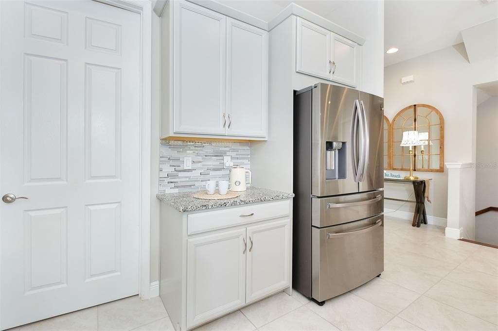 10301 CORAL LANDINGS COURT 104 photo 12