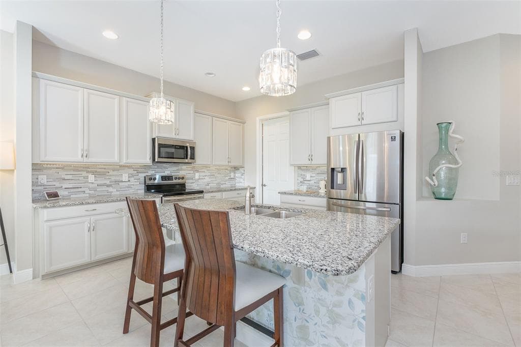 10301 CORAL LANDINGS COURT 104 photo 15