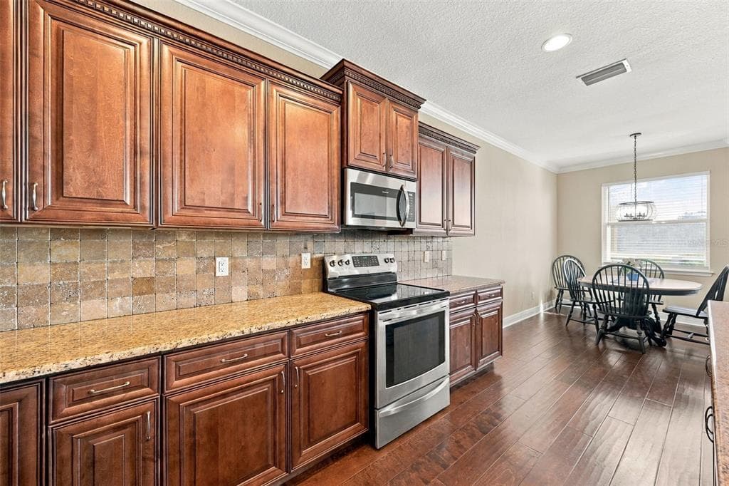 9620 PATRICIAN DRIVE photo 13