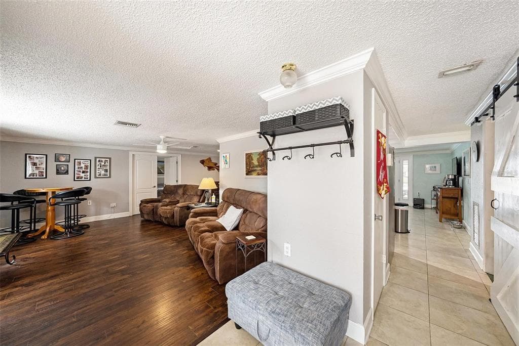 1117 RUSHMORE DRIVE 3