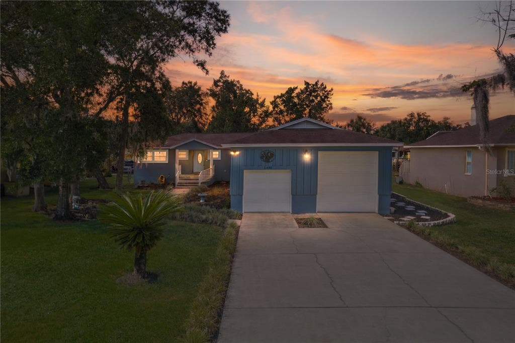 11430 W WATERWAY DRIVE photo 2