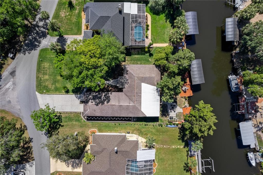11430 W WATERWAY DRIVE photo 3