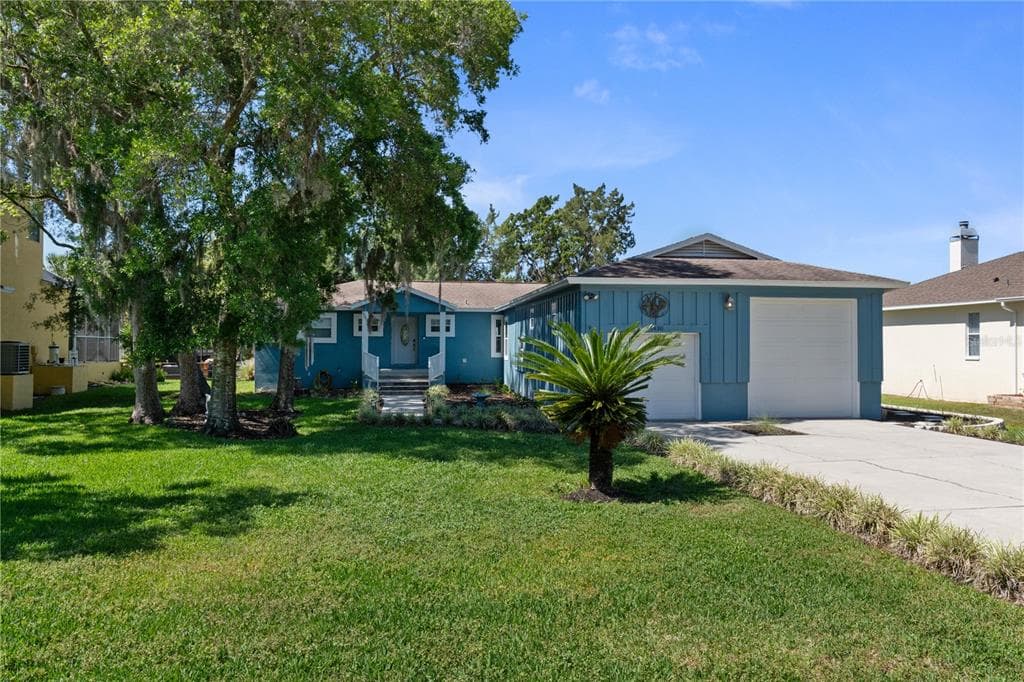 11430 W WATERWAY DRIVE photo 9