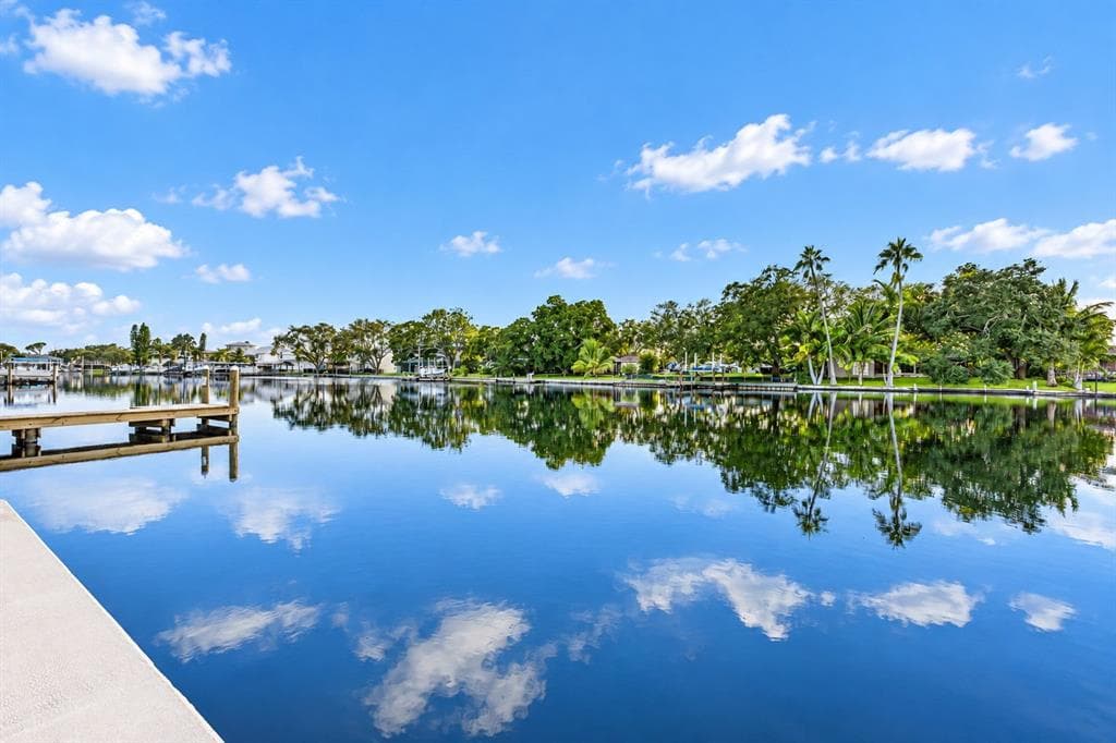 9398 SUN ISLE DRIVE NE photo 22