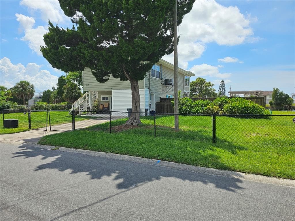 3317 OLEANDER DRIVE photo 5