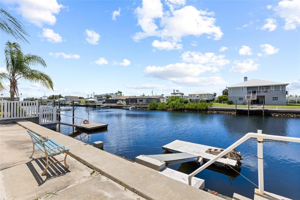 4317 BISCAYNE DRIVE photo 8