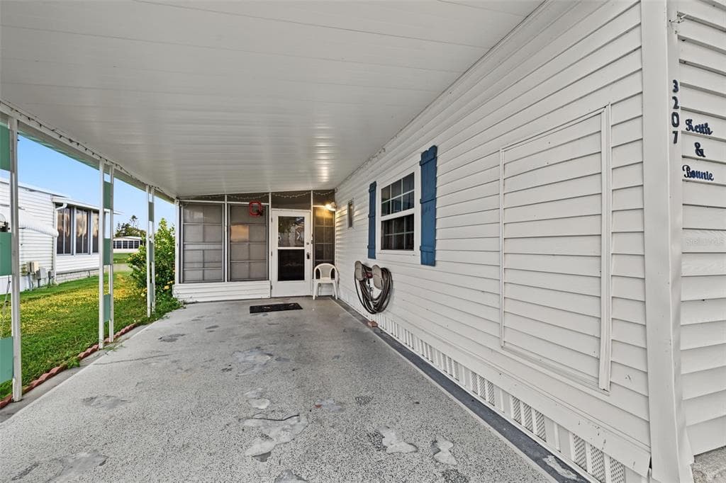3207 BREWSTER DRIVE photo 5