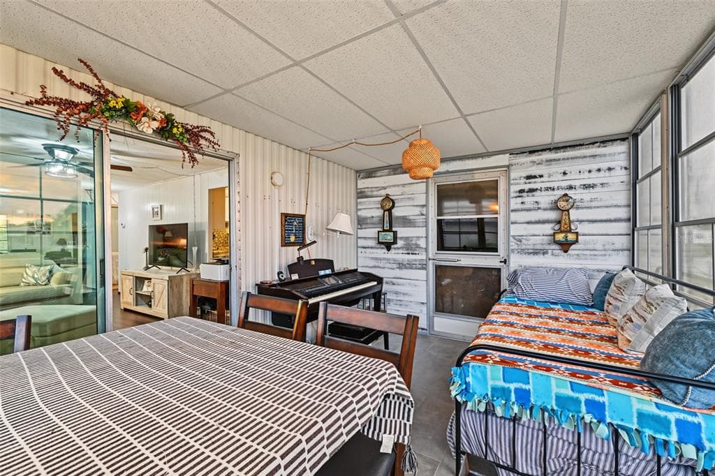3207 BREWSTER DRIVE photo 20