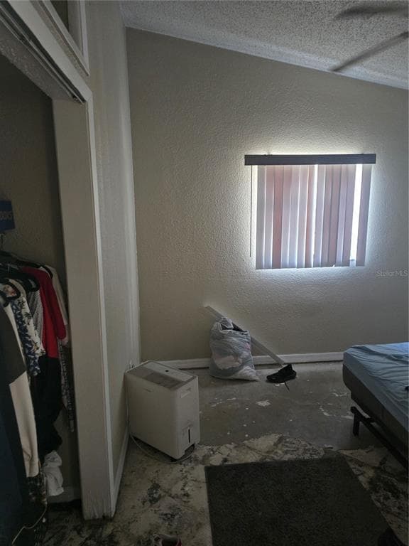 2614 CYPRUS DRIVE photo 12