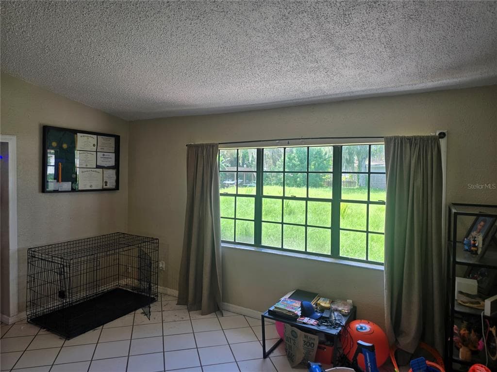 2614 CYPRUS DRIVE photo 5