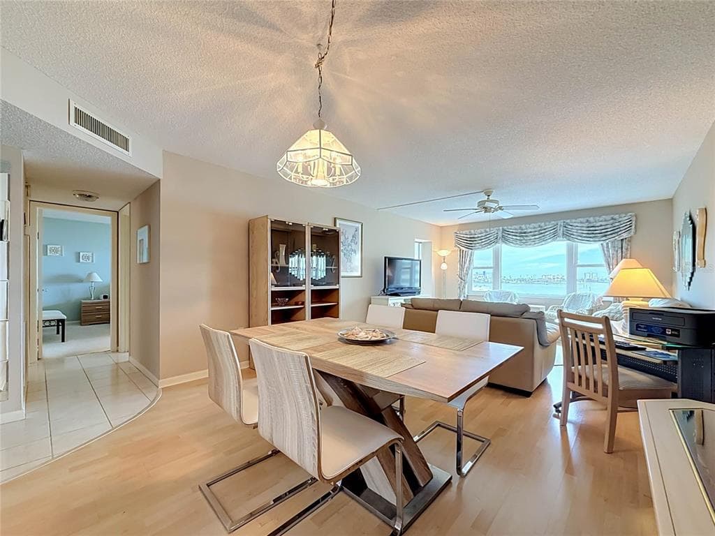 4550 COVE CIRCLE 502 photo 9