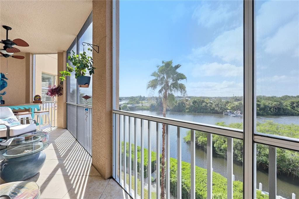 5531 CANNES CIRCLE 403 photo 12