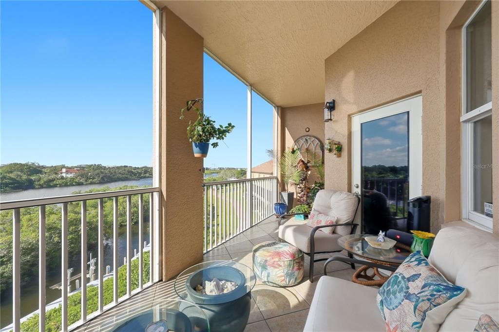 5531 CANNES CIRCLE 403 photo 11