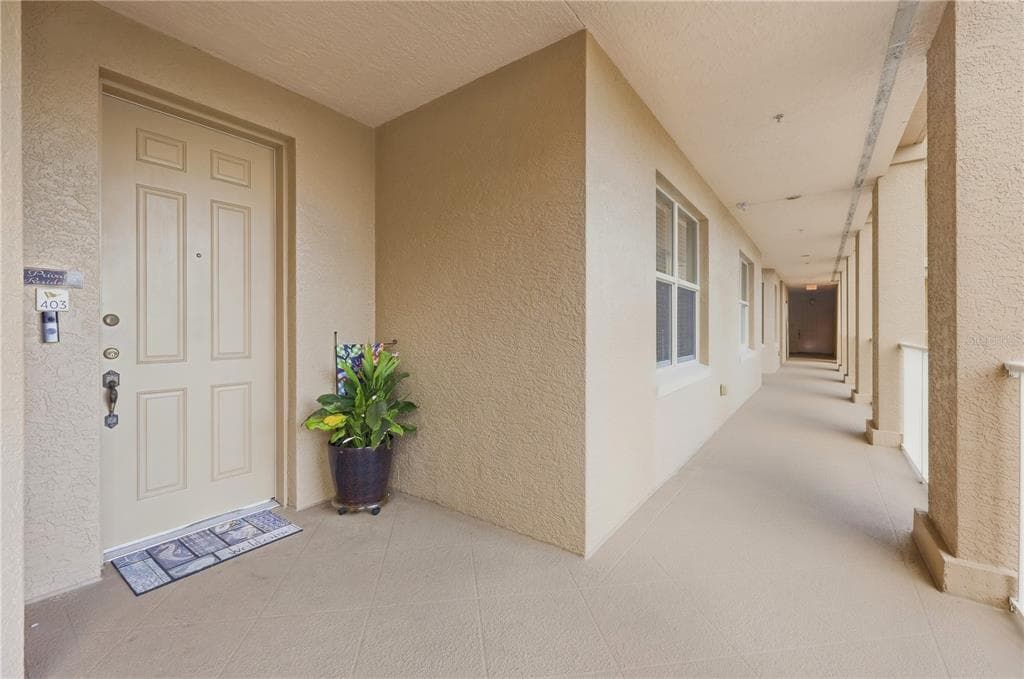5531 CANNES CIRCLE 403 photo 19