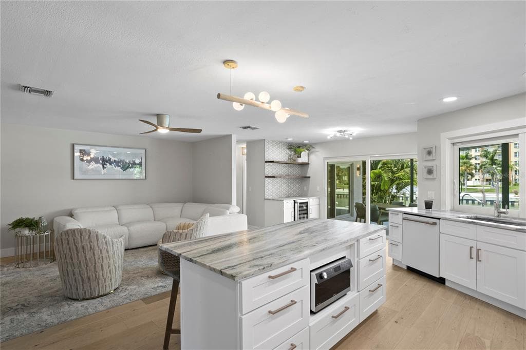 4995 58TH AVENUE S photo 17