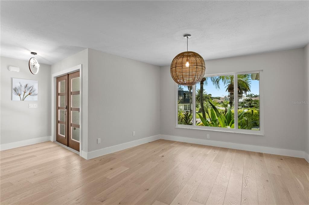 4995 58TH AVENUE S photo 10