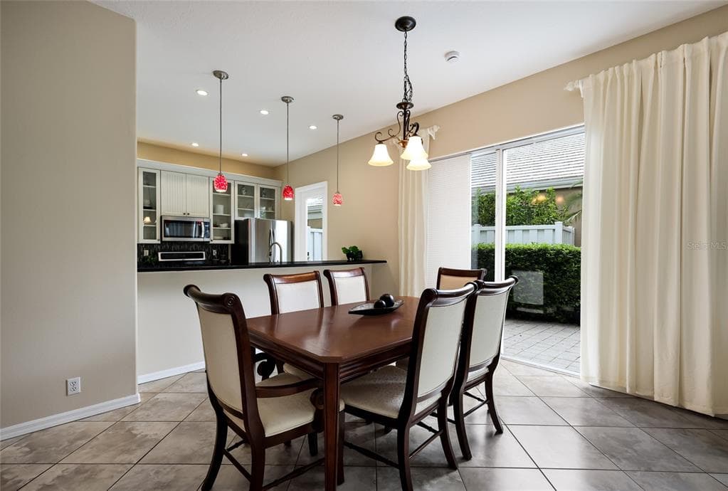 8728 52ND DRIVE E photo 13