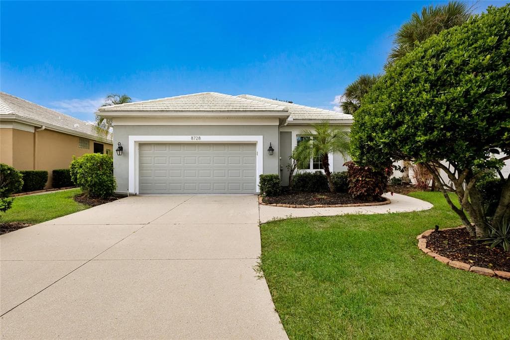 8728 52ND DRIVE E photo 5